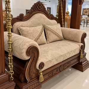 Sofá Colgante Tradicional de Madera Maciza con Diseño Floral Tallado a Mano, Estilo Indio, para Uso en Villas y Hoteles - Product Image 2