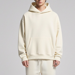 Sudadera con Capucha Extra Grande para Hombre, Ecológica, de Invierno, Personalizada, 200 Gramos, Logotipo Frontal Impreso en Serigrafía, 100% Algodón - Product Image 6