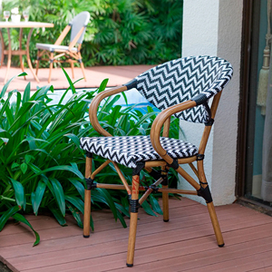 Chaise de jardin en rotin avec structure en aluminium, chaise en rotin tressé, chaise de bistrot parisienne pour café, restaurant - Pragos - Product Image 6