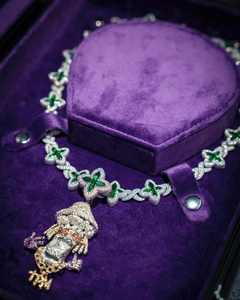 สร้อยคอพร้อมจี้ห้อยประดับเพชรโมอิสซาไนต์รูปผลไม้ ดีไซน์หรูหราจากแบรนด์ดัง ผลิตจากเงินแท้ 925 ชุบโรเดียม ได้รับการรับรองจาก GIA - Product Image 1