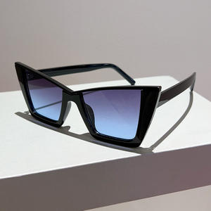 Gafas de Sol de Moda con Protección UV400, Estilo Ojo de Gato, Logotipo Personalizado, Gafas de Sol Modernas para Fotos Urbanas - Product Image 3