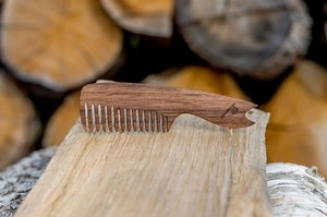 Premium Wooden Comb for Hair <b>Care</b> Wide Tooth With Custom Logo Detangler <b>Beard</b> Comb Eco Friendly Gift Item Wholesale Manufacturer - Product Image 3