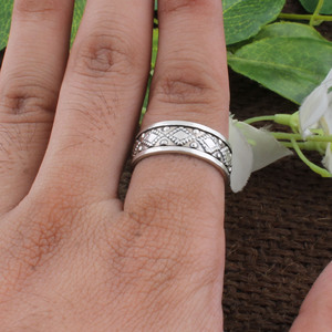 Wholesale Shree Jaipur Silver 925 Sterling Silver Bezel Setting Amethyst Geo <b>Spinner</b> Geometric Pattern Beaded Band Tribal <b>Ring</b> - Product Image 3