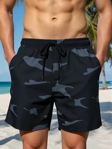 Shorts de plage pour hommes à imprimé camouflage, séchage rapide, taille à cordon de serrage, maillots de bain avec poches, tissu en polyester tissé - Product Image 1
