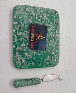 Juego de tablas y cuchillos para queso hechos a mano, de resina epoxi con piedras incrustadas, bandeja para cortar queso con juego de cuchillos para mantequilla al mejor precio - Product Image 3