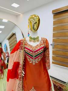 Ensemble Kurti en soie Fandy brodé de sequins et Lehenga en soie crêpe, col rond, jupe évasée de 4 mètres, tenue ethnique traditionnelle, tailles S à 3XL - Product Image 5