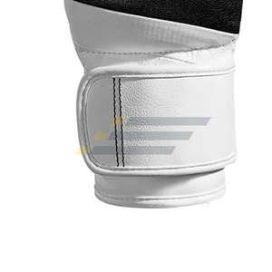Meilleur prix pour les gants de MMA à demi-doigts pour hommes, service OEM, fabriqués au Pakistan, en cuir PU, pour l'entraînement au punching pour adultes - Product Image 1