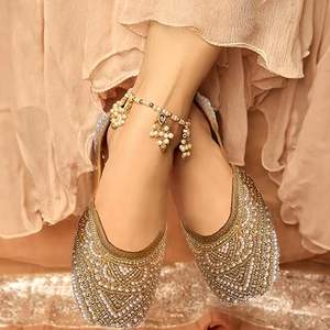 Calzado de Diseño Personalizado con Pedrería de Alta Costura, Zapatos Khussa Elegantes, Jutti Punjabi, Pantuflas Planas, Chanclas, Khussa de Interior para Mujer - Product Image 4