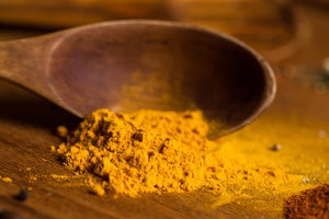 Poudre de curcuma bio Paras Organic 100% pure, qualité supérieure, pour la cuisine, qualité alimentaire, NON-OGM, IDEAL POUR LA CUISINE, LES COSMÉTIQUES, LE BIEN-ÊTRE - Product Image 4