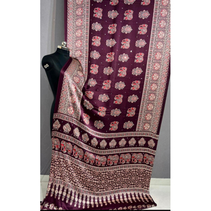 Sari de Primera Calidad con Estampado Ajrakh y Trabajo de Espejo, Prenda Étnica Hecha a Mano para Mujer - Product Image 1