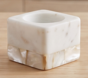 Bol à sel et à sucre en marbre de qualité supérieure, base cubique minimaliste, forme carrée, outil durable pour herbes et épices, pour une table élégante - Product Image 3