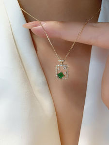 Collier pendentif ovale plaqué or 18 carats AMBER JEWELS T-3160 classique, serti de diamants, avec perle d'eau douce en forme de boule, unisexe - Product Image 5
