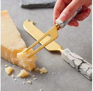 Golden Tone Cheese Butter <b>Knife</b> <b>Set</b> Of 3 Stainless Steel Featuring Stylish White Handle Ideal For Wedding Table Settings - Product Image 5