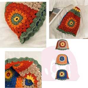 หมวกบีนนี่ถักไหมพรมสีพื้นสำหรับผู้หญิง แต่งขอบโครเชต์ ลายแจ็คการ์ด สำหรับฤดูหนาว คริสต์มาส อุ่น นุ่ม สวมใส่สบาย พร้อมพู่ห้อย - Product Image 2