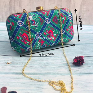 Bolso de mano hecho a mano con estampado para mujer, con asa única, ideal como regalo de boda, recuerdo o bolso de noche. Hermosos bolsos de mano. - Product Image 1