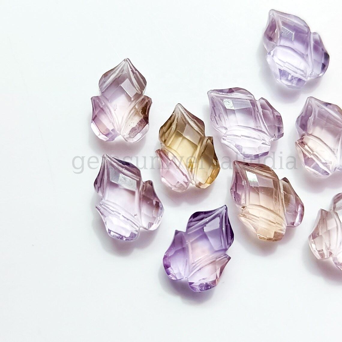 เหมือนกับภาพ