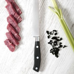 Couteaux de cuisine à lame argentée avec manche noir à trois rivets pour une découpe précise de la viande crue (bœuf et porc) à la maison - Product Image 6