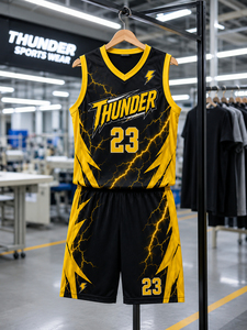 Ensemble d'uniformes de basketball personnalisés avec logo, nom et numéro sur mesure, légers, respirants, à séchage rapide, vêtements de sport athlétiques - Product Image 5