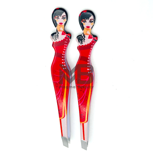 Pinzas de Cejas Personalizadas con Puntas Cuadradas, Diseño Red Lady, Duraderas para un Uso Preciso, Alta Calidad - Product Image 2