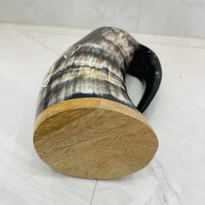 Tasse en corne de buffle véritable, polie à la main, authentique, inspirée des Vikings, qualité supérieure, fabriquée ici - Product Image 1