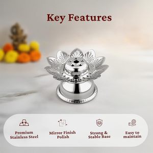 Lampe à huile traditionnelle en laiton gravée motif lotus, porte-encens décoratif pour Pooja, idéal pour la maison et le temple pendant Diwali - Product Image 6