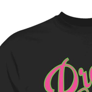 T-shirt brodé noir à manches courtes et col rond pour femme, motif poitrine Pretty Girl 08, haut décontracté en coton, style streetwear tendance - Product Image 2