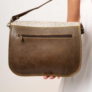 Gran oferta, bolso de mano de cuero de vaca con correa única Vintage bohemio, nuevo diseño, bolso informal de compras de Invierno para mujer, vestido japonés para mujer - Product Image 3