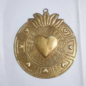 Sacred Heart Vintage Gold Metal Irregular Shape <b>Wall</b> <b>Mirror</b> Minimalist Handmade <b>Hanging</b> Decor for Christmas Home Use No - Product Image 6