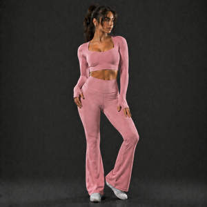 Ensemble de yoga pour femmes de haute qualité, pantalon évasé, leggings taille haute, haut à manches longues, respirant, extensible dans quatre directions, pour la salle de sport et l'entraînement - Product Image 1