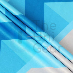 Camisetas de entrenamiento y kits de árbitro personalizados a granel más vendidos, uniformes de árbitro y fútbol de malla transpirable en stock, ropa de fútbol al por mayor - Product Image 4