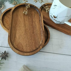 Plateau en bois artisanal fabriqué à partir de bois naturel |   Assiette de service alimentaire pour la maison, la cuisine, le café, le restaurant - Product Image 2