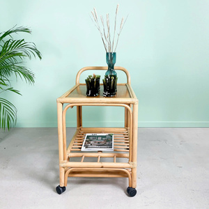 Carrito de servicio de dos niveles tejido con ratán natural, carrito de bebidas para hotel con cajones. - Product Image 3