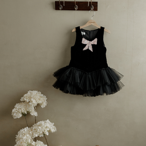 Vestido deportivo de baile de terciopelo Premium de alta calidad sin mangas con cuentas a mano corto negro y multicolor-Anneliese - Product Image 1