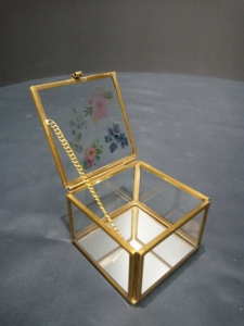 Artisan Design Glass Jewelry Box Brass/<b>Mirror</b> Frame Floral Lid Design <b>Square</b> Shape Bedroom Storage Modern Style Decorative - Product Image 4