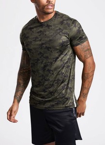 T-shirt pour homme à manches courtes, col rond, imprimé camouflage, coupe ajustée, séchage rapide, tricoté en polyester, style sportif, longueur normale - Product Image 4