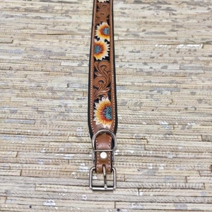 Collar de Cuero Genuino Vintage Venus Leathers para Perro con Bordado de Girasol y Hebilla Metálica Impermeable para Accesorios de Bolsos - Product Image 2