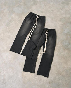 Ensembles de survêtements d'hiver épais pour hommes de haute qualité personnalisables – Survêtements de jogging vierges avec design personnalisable et caractéristiques respirantes - Product Image 3