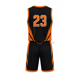 Ensemble d'uniformes de basketball pour adultes de haute qualité, vêtements de sport en polyester durable avec maillot et short assortis pour les joueurs actifs - Product Image 2