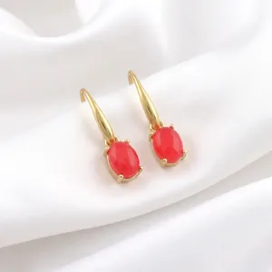 Boucles d'oreilles pendantes ovales en jade rouge, plaqué or 18 carats, style minimaliste, en laiton, avec fermoir crochet, délicates et tendance - Product Image 2