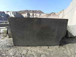 Bloc de granit noir absolu brut, écologique, moderne, pour cuisine, salle de bain, sol, villa, pierre de carrière de bonne qualité - Product Image 4