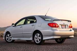 Corolla XRS 2005 en excellent état, prête à être expédiée - Product Image 5