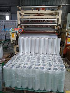 Fournisseur vietnamien de film étirable PE Prix d'usine et tailles personnalisées disponibles - Product Image 3