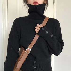 Suéter de Punto con Cuello Alto Blanco para Mujer, Manga Larga, Detalle de Botones, Estilo Minimalista, 100% Acrílico, Color Sólido - Product Image 3