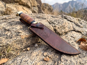 Cuchillo Bowie de Cobre Cu-Mai Forjado a Mano con Acero de Damasco, Mango de Cuero Apilado y Latón, Hoja de 10 Pulgadas, Cuchillo para Acampar al Aire Libre - Product Image 6