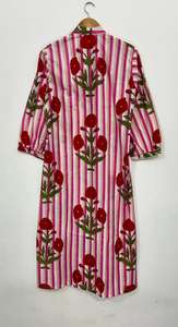 Túnica Kurta de Algodón con Estampado Floral Hecha a Mano: Kimono Boho para Estar en Casa - Product Image 5