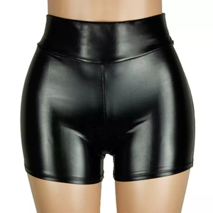 Nouveau design – Short en cuir disco pour femme – Tenue de club élégante et sexy – Prix abordable – Sur mesure – Mode soirée - Product Image 5