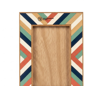 Marco de Fotos de Madera Multicolor |   Diseño de azulejos geométricos |   Marco de Fotos Hecho a Mano - Product Image 3