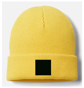 Gorros de Lana 100% Personalizados, Unisex, Lisos, Tejidos, Cálidos para Invierno, con Impresión Puff y Logotipo Bordado, Ideales para Viajes - Product Image 2