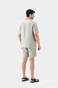 Men's Casual Summer Mesh Mid Waist Solid Quick Dry Breathable 100% Polyester Sports Shorts for Running Workout Training - Product Image 2