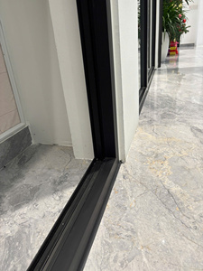 Porte coulissante en verre à double rail en alliage d'aluminium au design moderne, étanche et insonorisée pour appartements et villas en immeubles de grande hauteur - Product Image 6